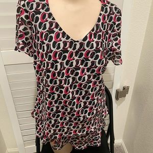 Business or Casual 2pc Blouse and Skirt Set.